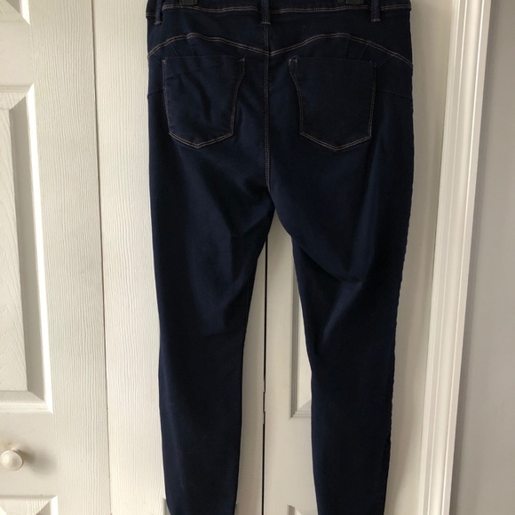 Womens' Jeans by Miss Poured in Blue, 16, Hi rise, VGUC - Picture 2 of 8